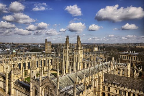 aerial-shot-of-oxford-showing-spires-and-beautiful-old-buildings