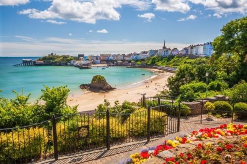 a-shot-of-a-beach-in-pembrokeshire-during-a-sunny-day